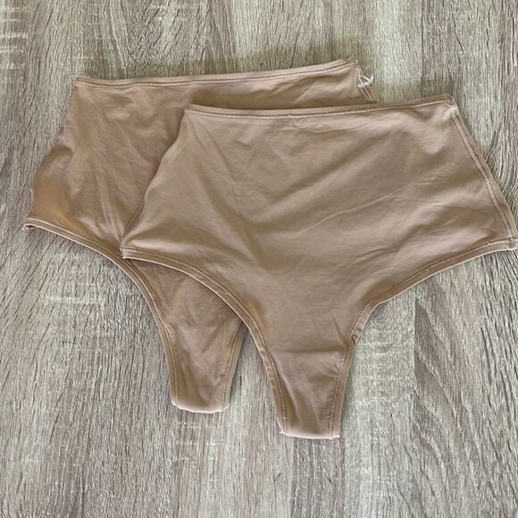 (2) NEW skims panties bundle cream L,M - Picture 4 of 11